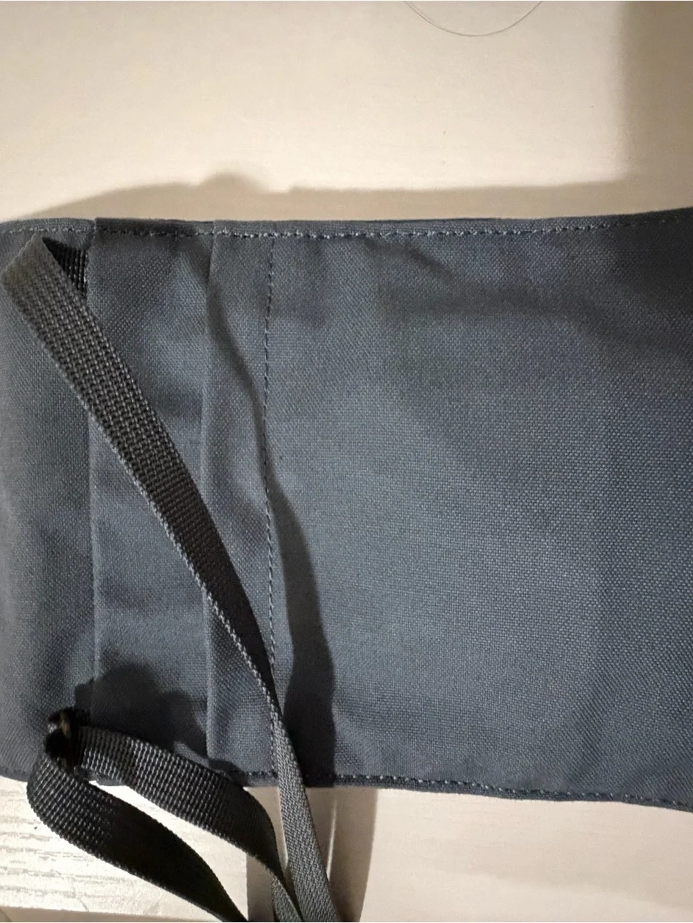 Unisex Grey Kånken Phone Pouch Crossbody Bag